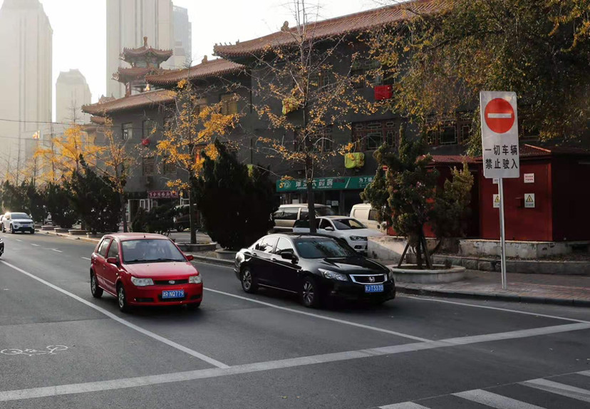 為減少車流沖突 薦福觀音寺周邊非機(jī)動(dòng)車道調(diào)整