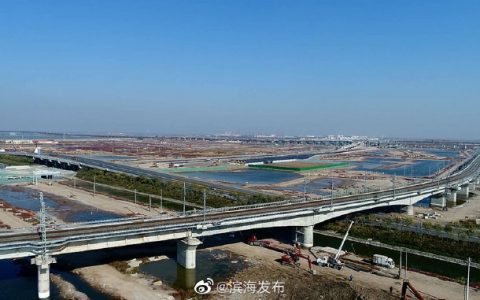 天津南港鐵路全面建成通車