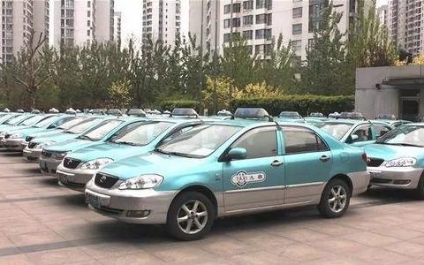 天津出租汽車行業(yè)加大疫情防控措施 司機不戴口罩乘客可舉報