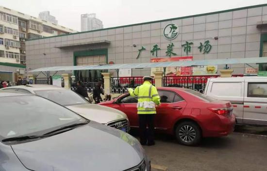 天津春節(jié)停車新舉措今起執(zhí)行，還有一批限時(shí)停車泊位啟用